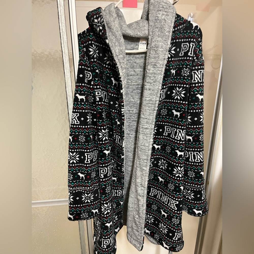 Victoria’s Secret PINK Robe Medium Length